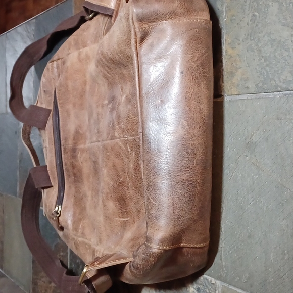XL Distressed leather back pack. - Picture 3 of 7